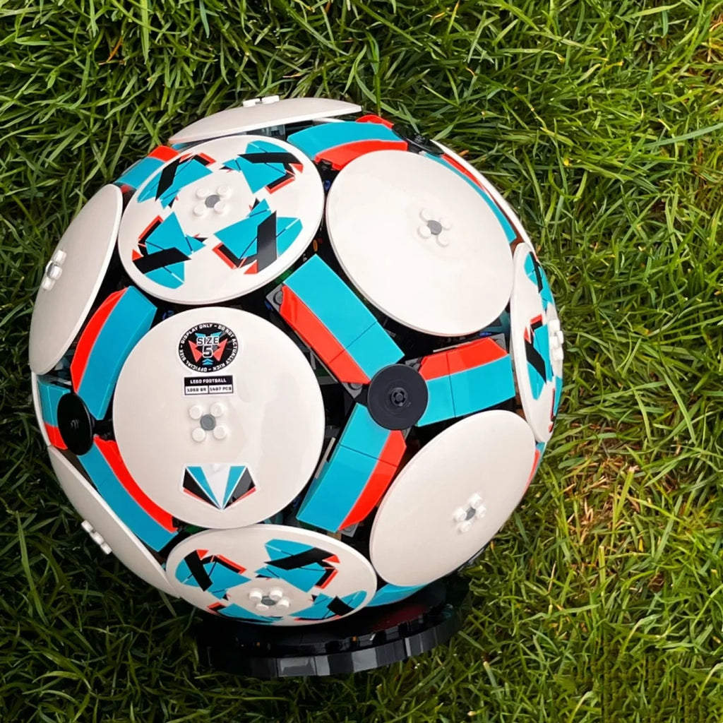 Collector’s Football Showcase Build